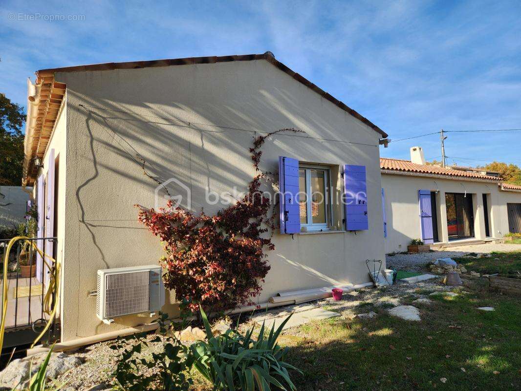 Exclusivite à forcalquier : plain-pied pour deux logements  villa récente quartier calme ! - photo 8