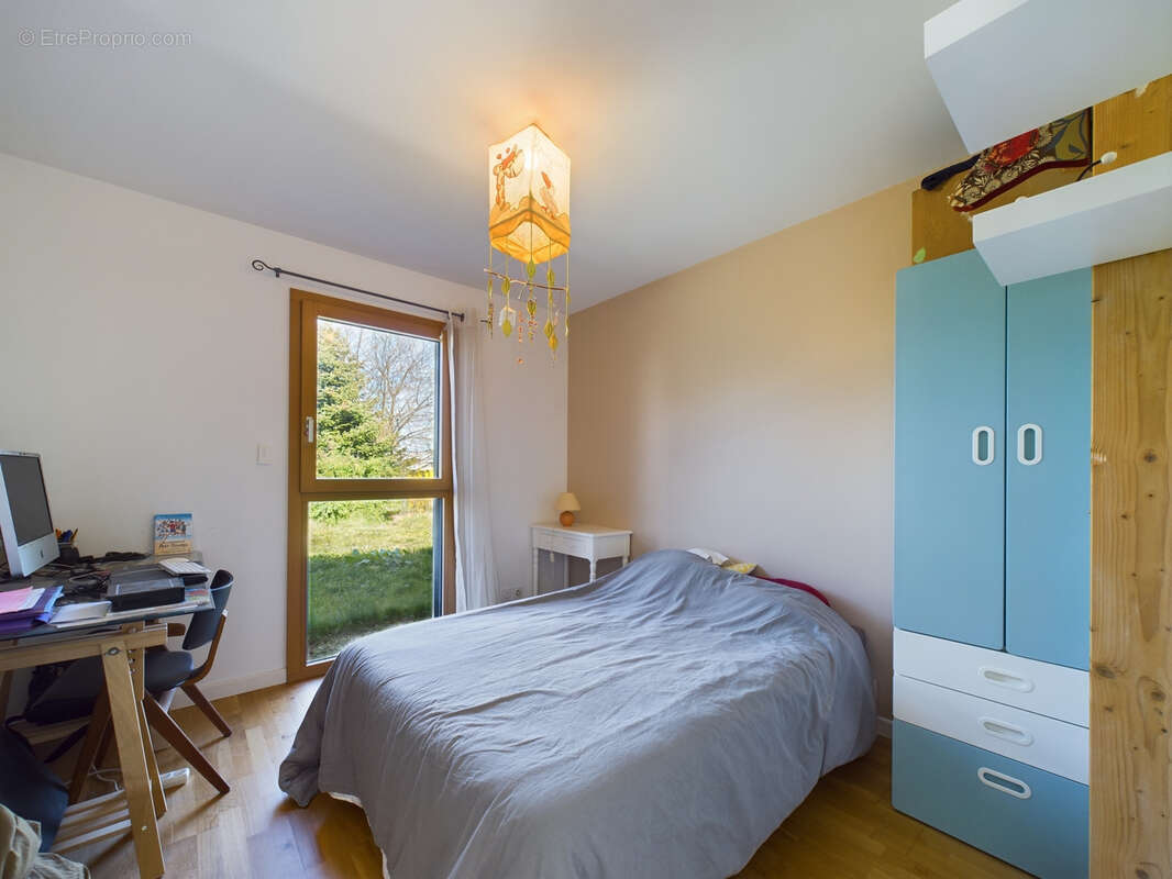 Maison à VIVIERS-DU-LAC