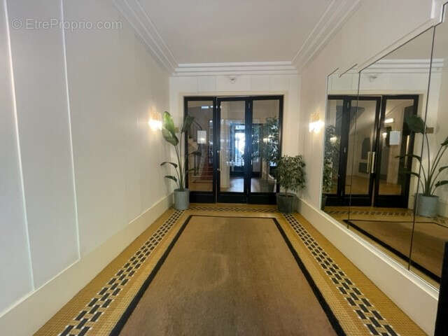 Appartement à PARIS-11E