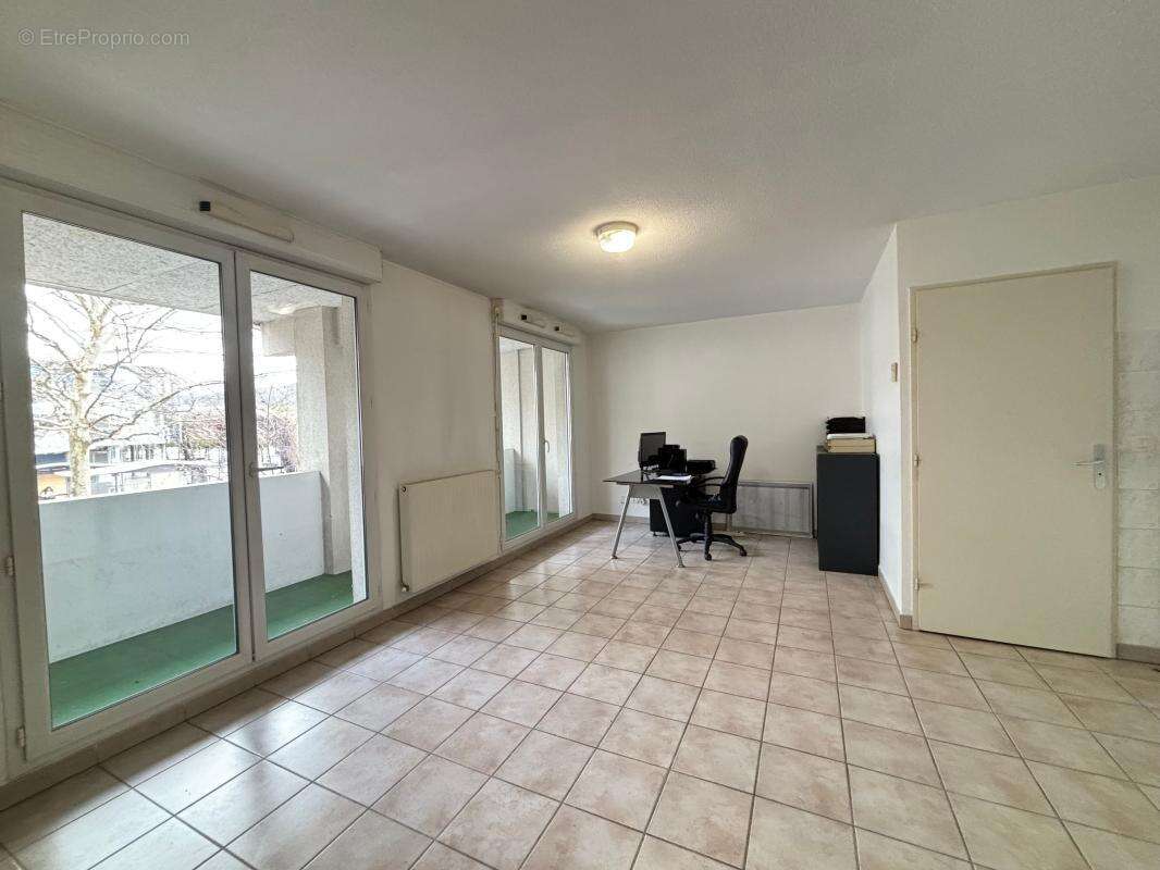 Appartement à ECHIROLLES