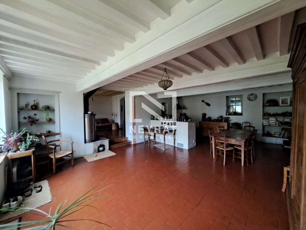 Maison 281 m² à Anost  - photo 4