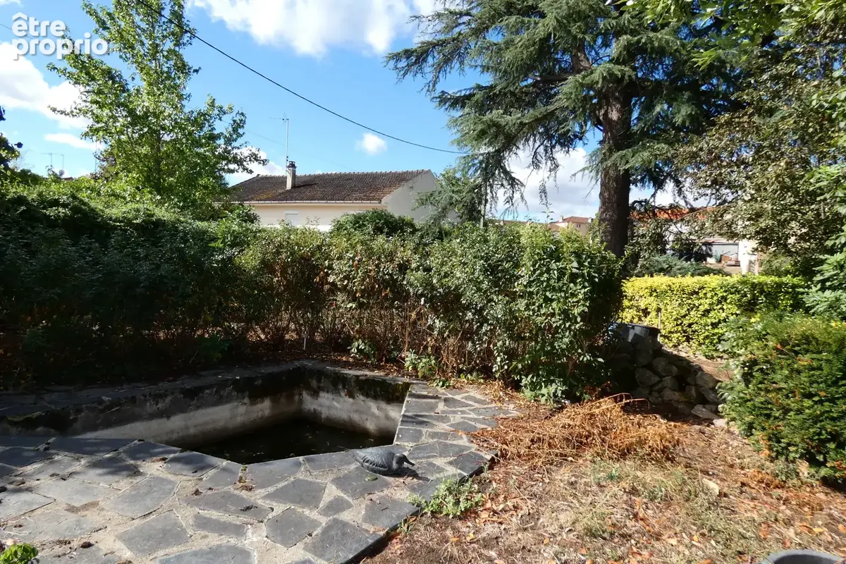MONTLUÇON au bord du cher très agréable maison et terrain arboré - photo 17