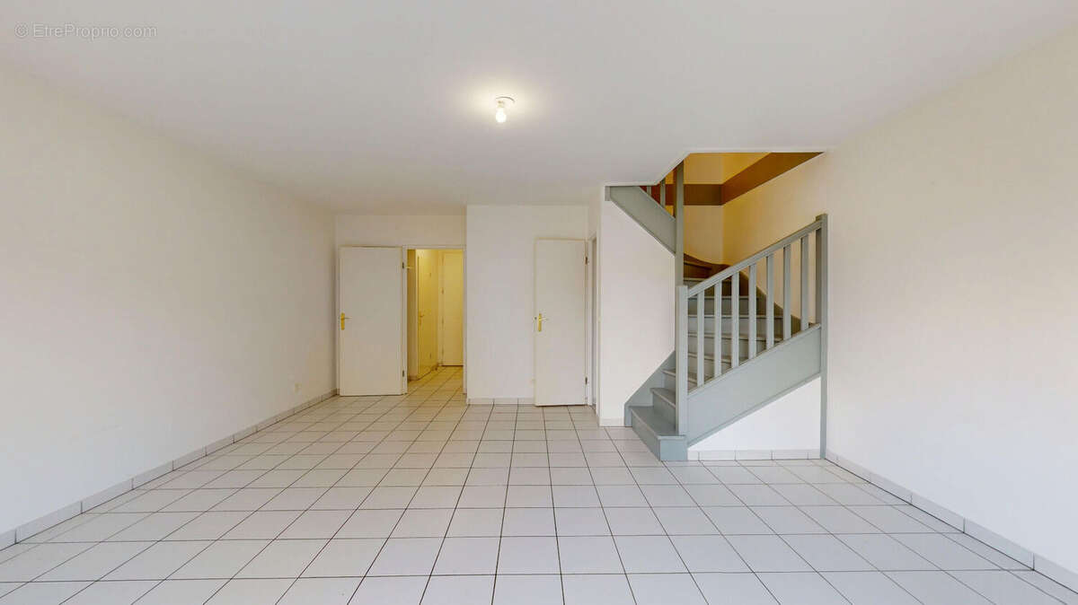 Maison à BOIS-D'ARCY