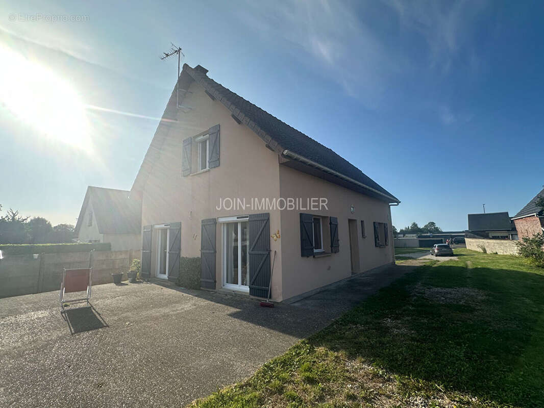 Maison à SAINT-MARTIN-EN-CAMPAGNE