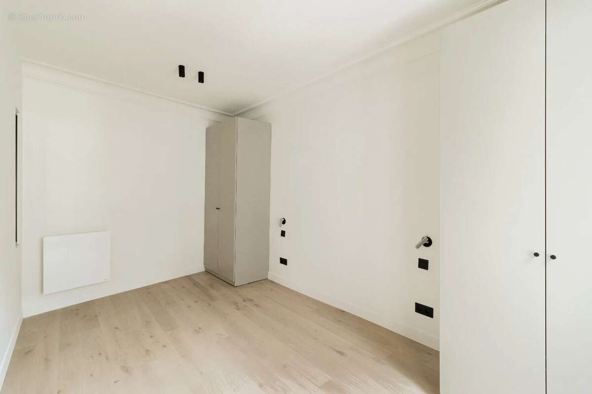 Appartement à PARIS-9E