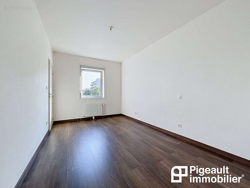 Saint Jacques De La Lande/Courrouze  - Appartement T2 - photo 4