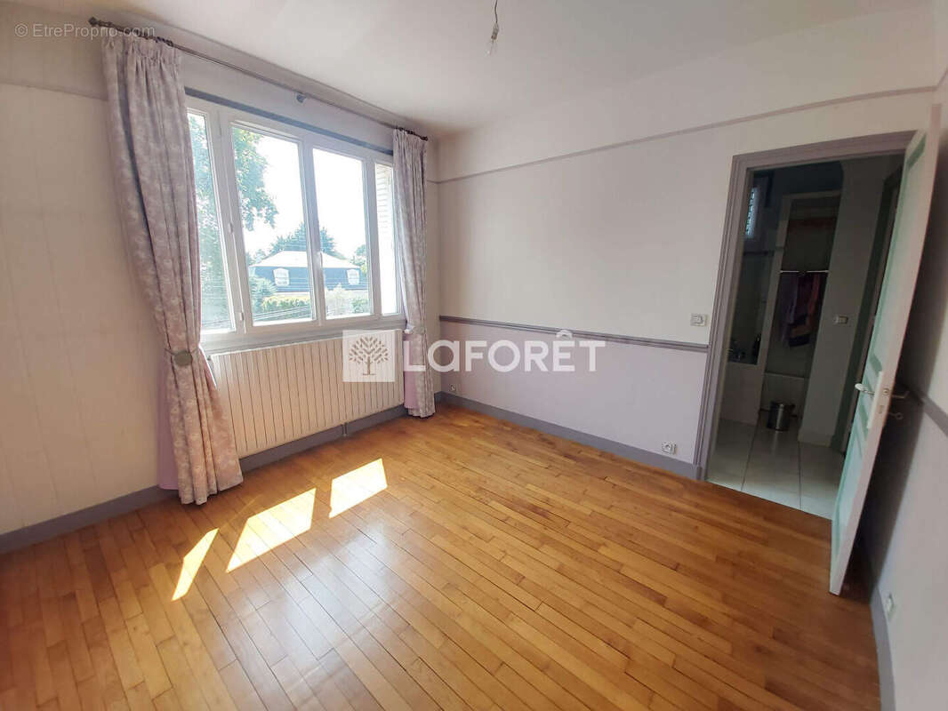 Maison Le Raincy 4 pièce(s) 80 m2 - photo 4