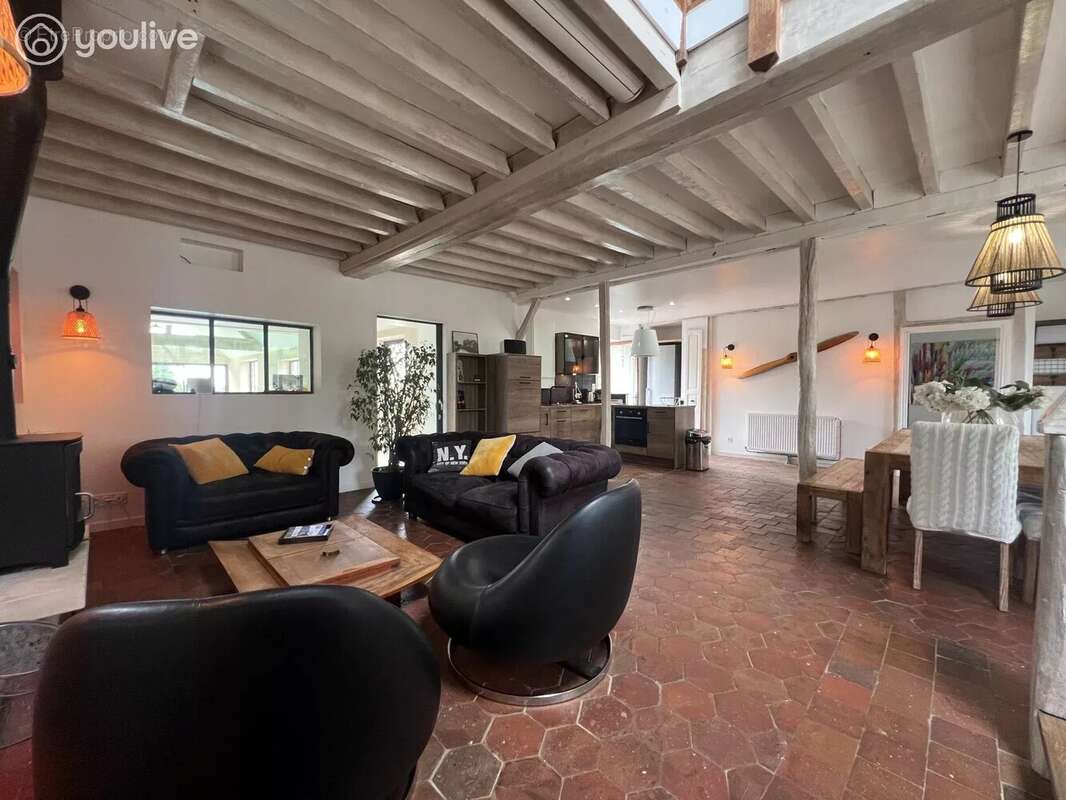 Maison de charme et confort d'une piscine intérieure - photo 5