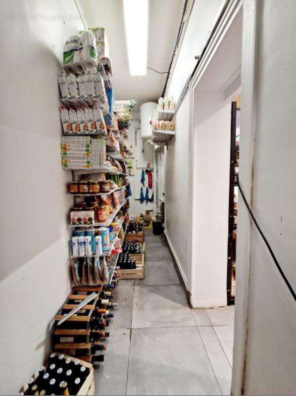 Commerce à SAINT-DENIS