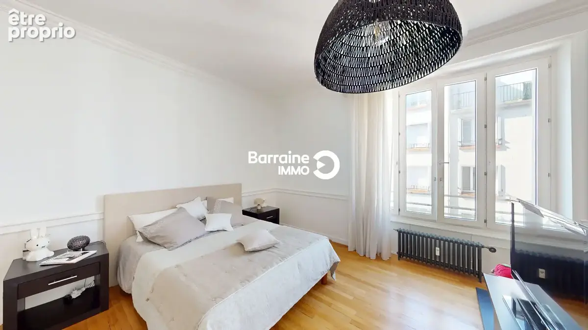A vendre brest secteur chateau/voltaire t6 162,8 m²  2 chambres possibilite 3 apercu mer - photo 13
