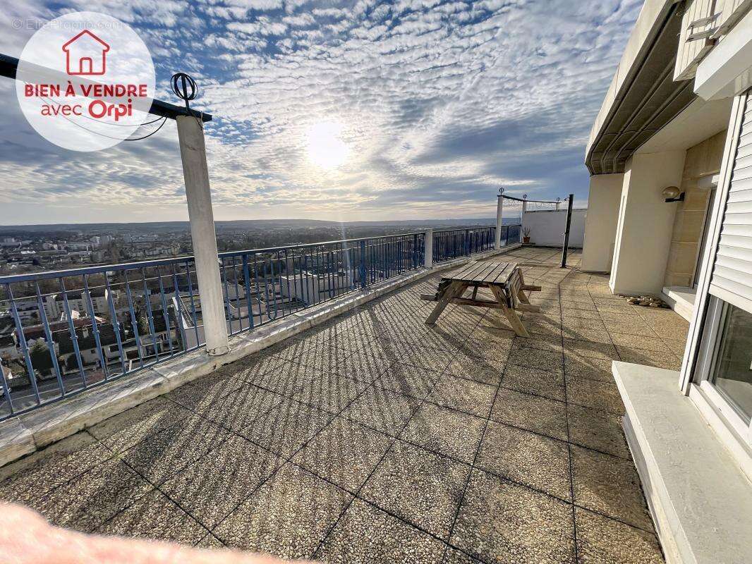 Appartement à MEULAN