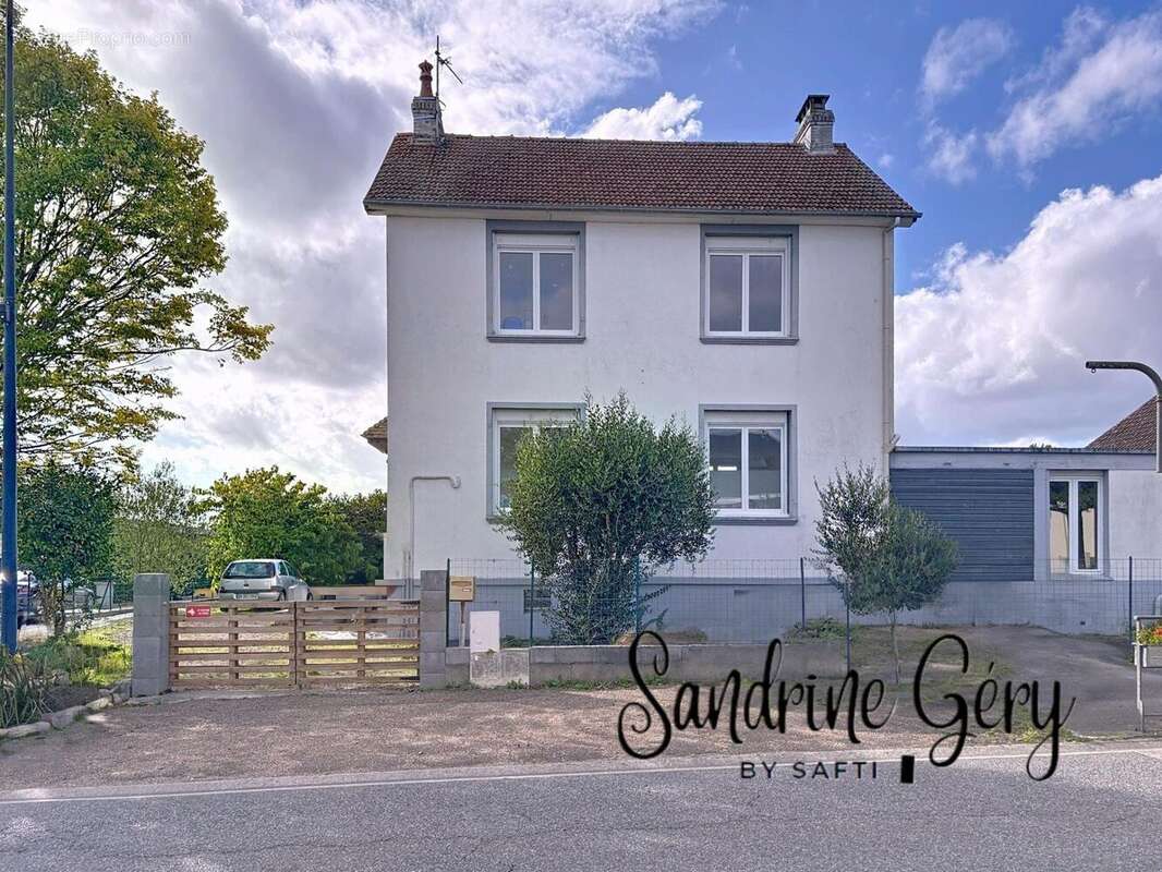 Photo 3 - Maison à SAINT-AIGNAN-SUR-ROE