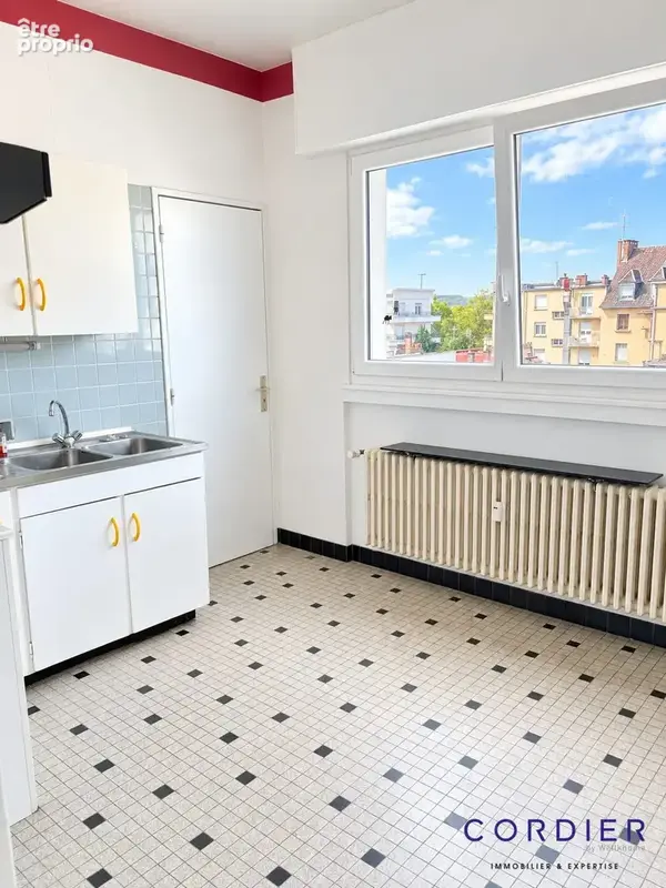 Appartement 4 pièces 96 m² à vendre à Thionville (57100) - photo 3