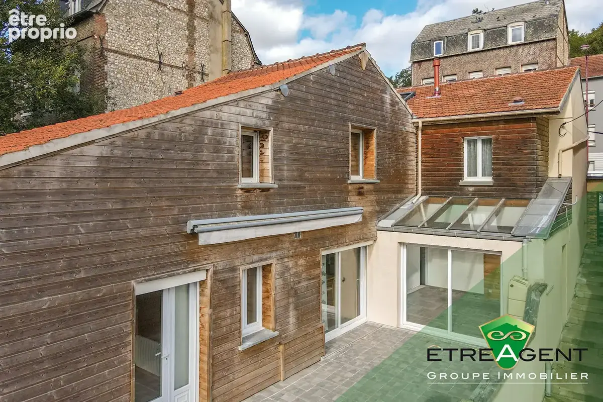 Maison ELBEUF - 118 m² - 3 chambres - photo 14