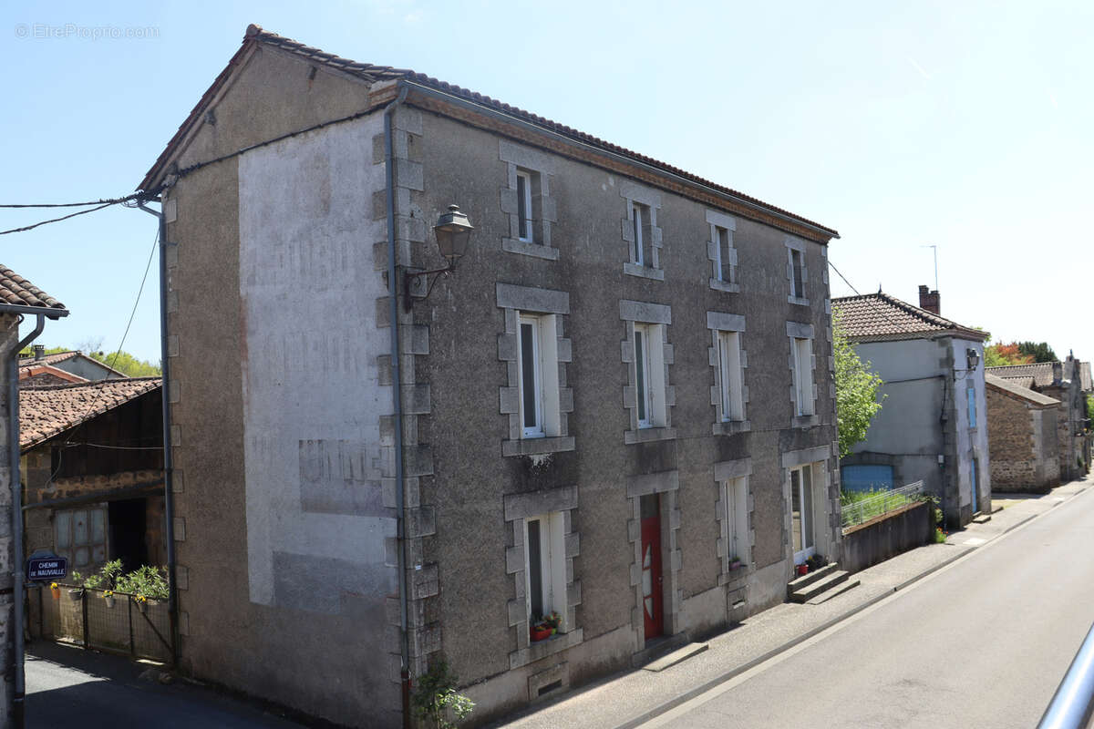 Maison à AUGIGNAC