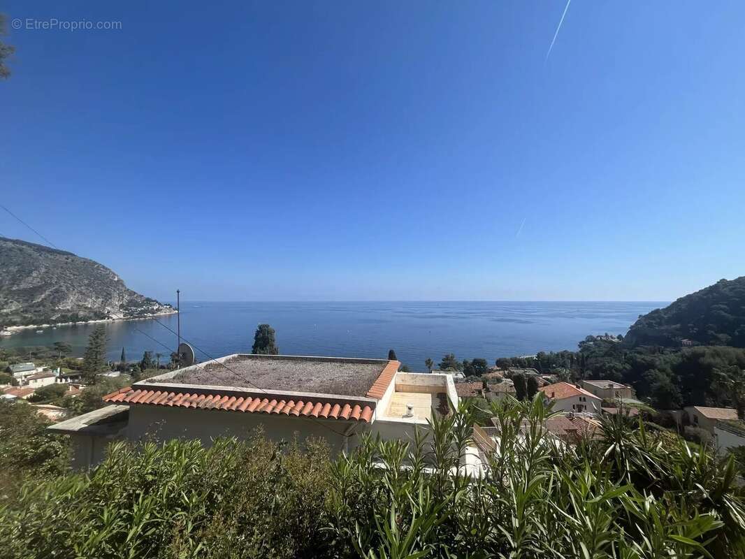 Appartement à EZE