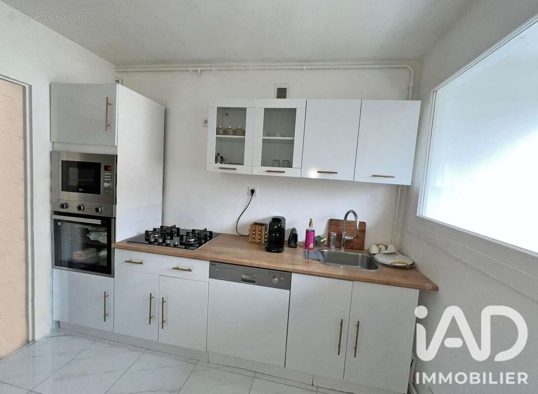 Appartement 58 m² à Auxerre  - photo 2