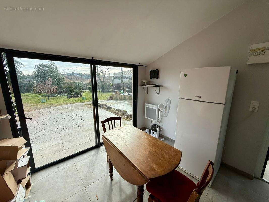 Maison à LABLACHERE