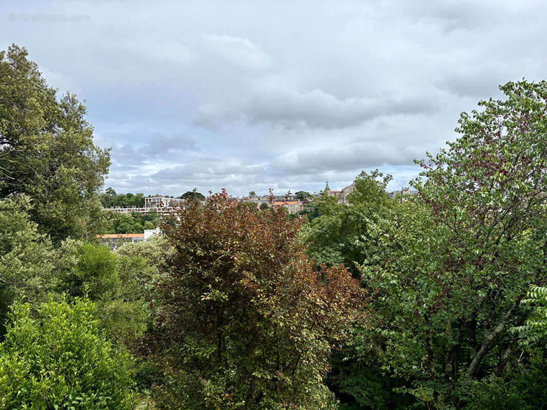 Terrain à POITIERS