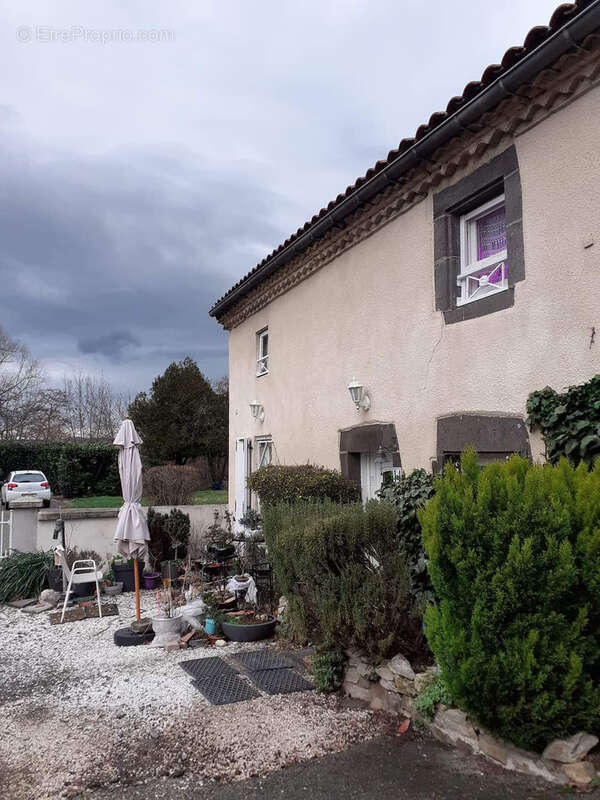 Maison à MARTRES-SUR-MORGE