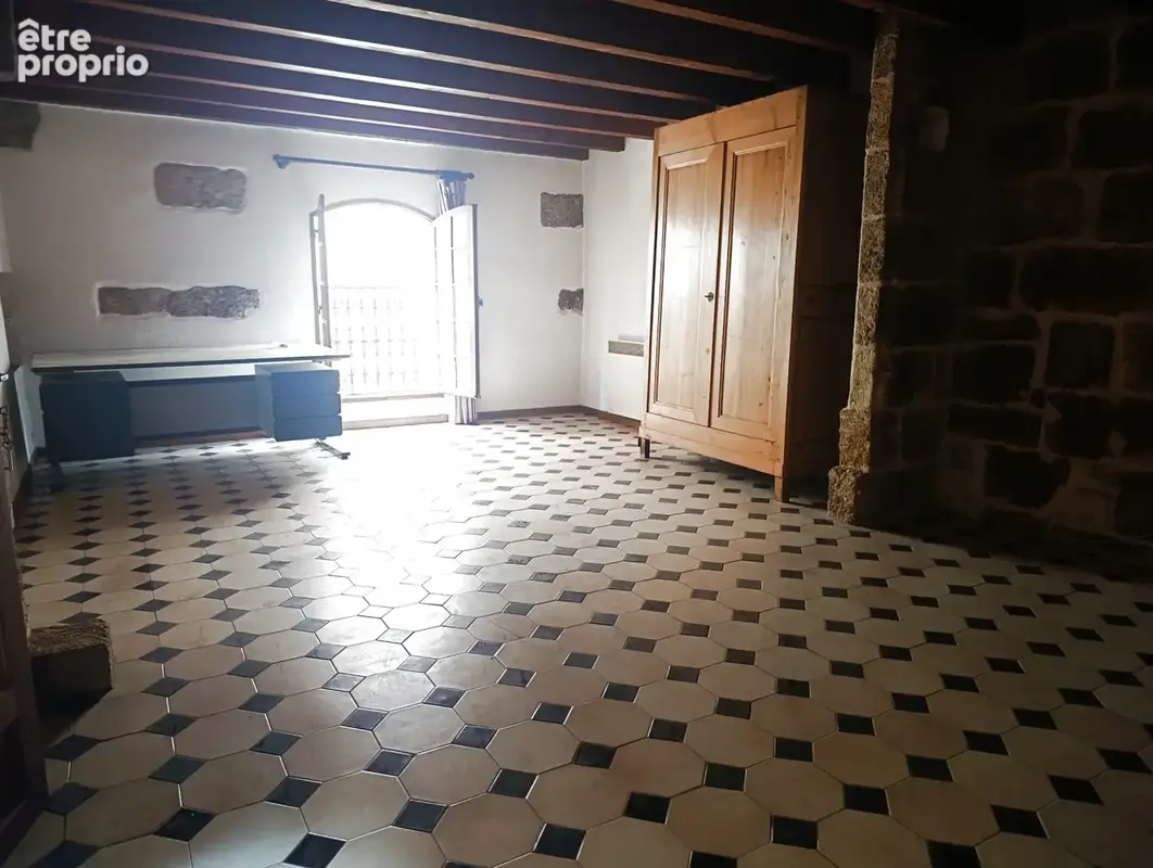 Maison de village avec garage - photo 5
