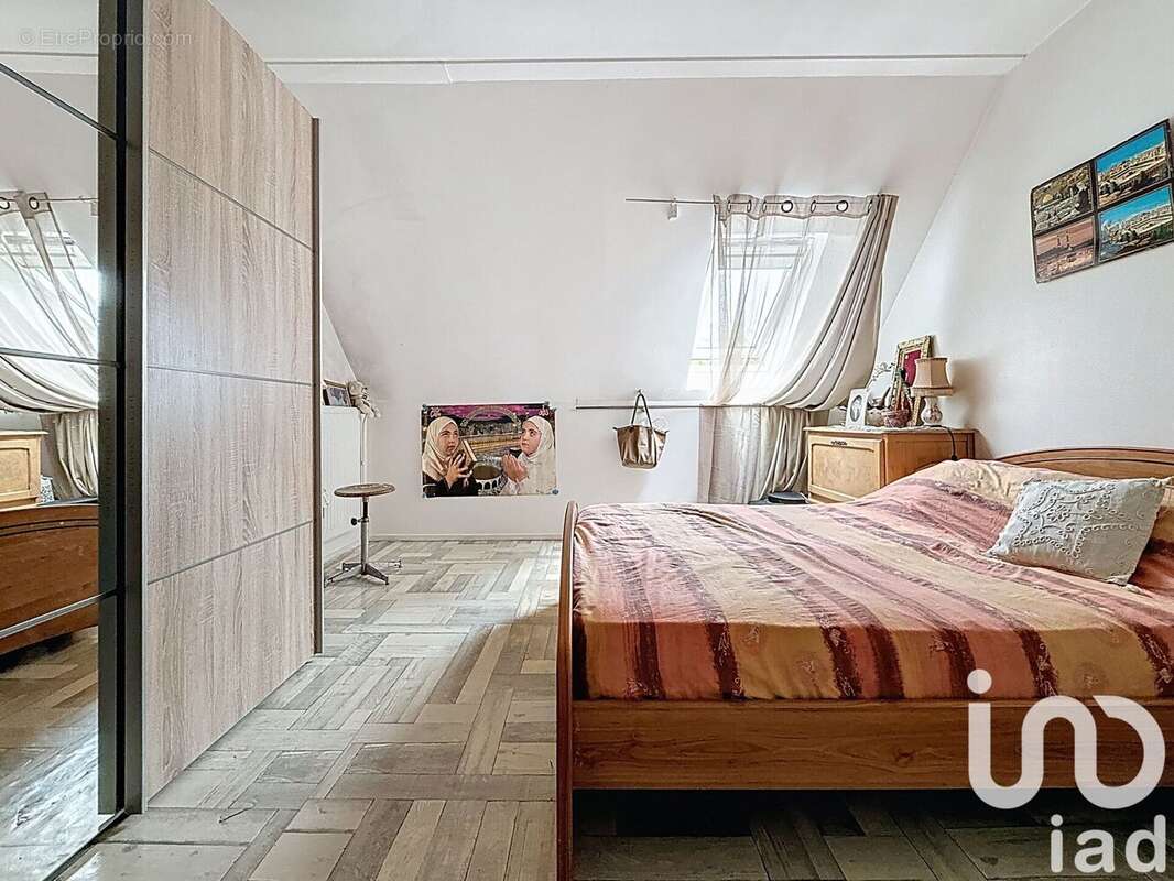 Photo 5 - Maison à MANTES-LA-VILLE