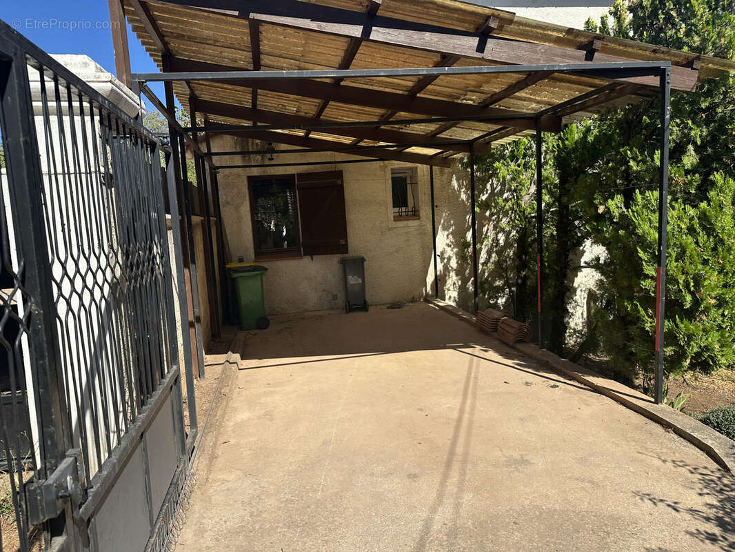 secteur RESIDENTIEL RECHERCHE BAS FARON - CALME - sur  390 m2 hab 72 m2 + grand sous-sol + grenier - photo 6