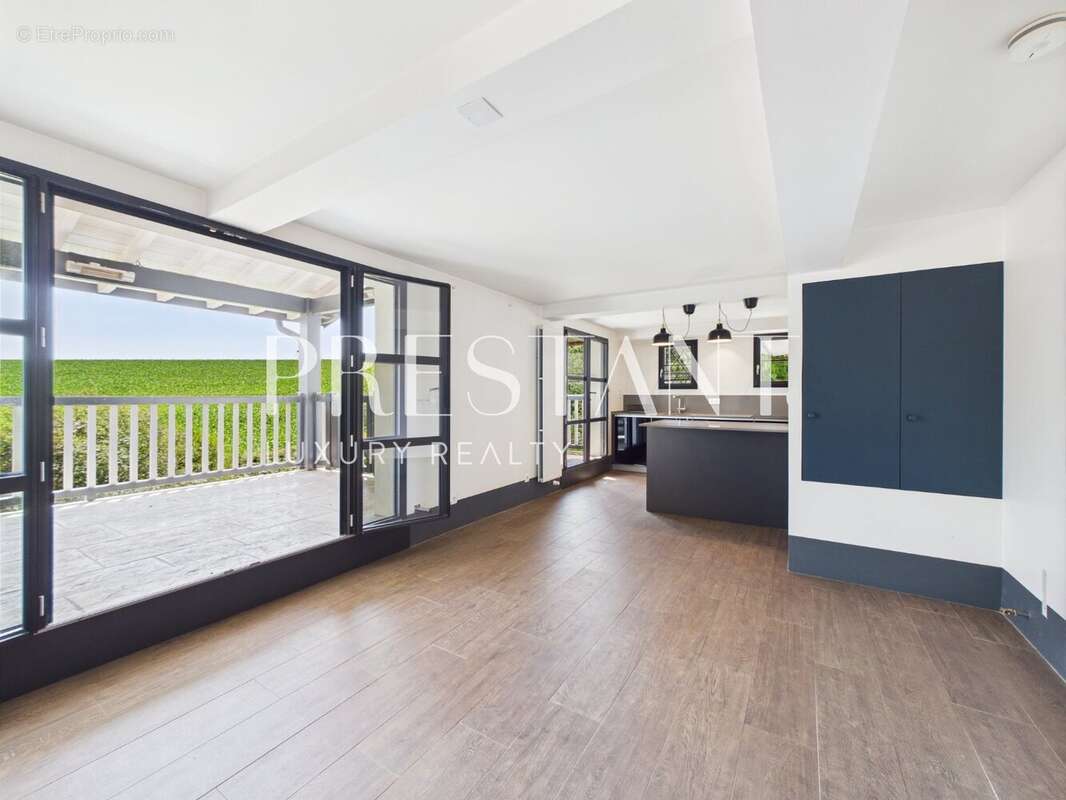 Maison à ARBONNE
