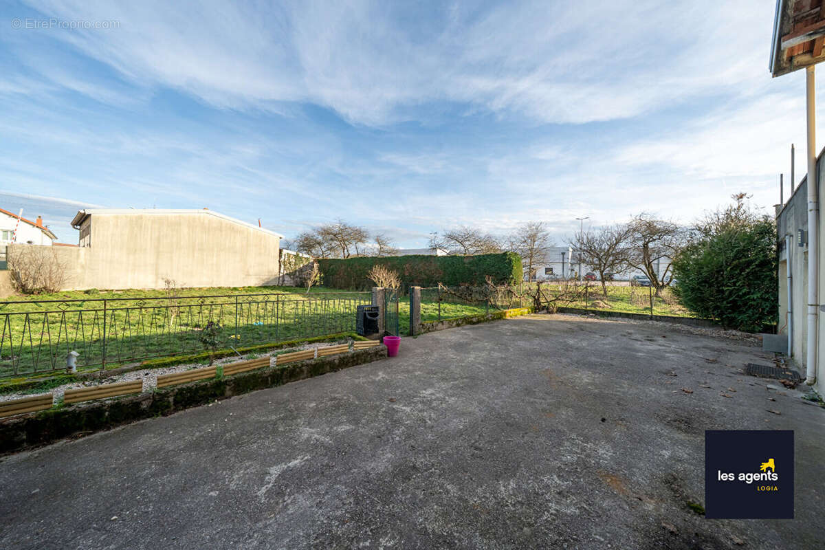 Maison à MONCEL-LES-LUNEVILLE