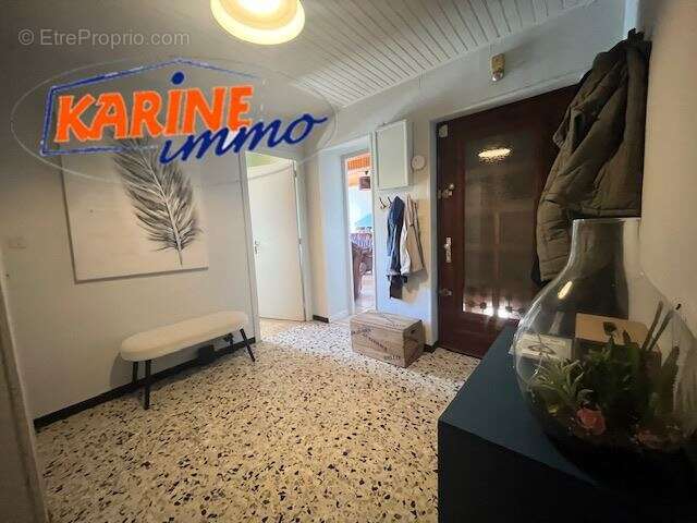 Appartement 84 m² à Fontaines-Saint-Martin  - photo 4