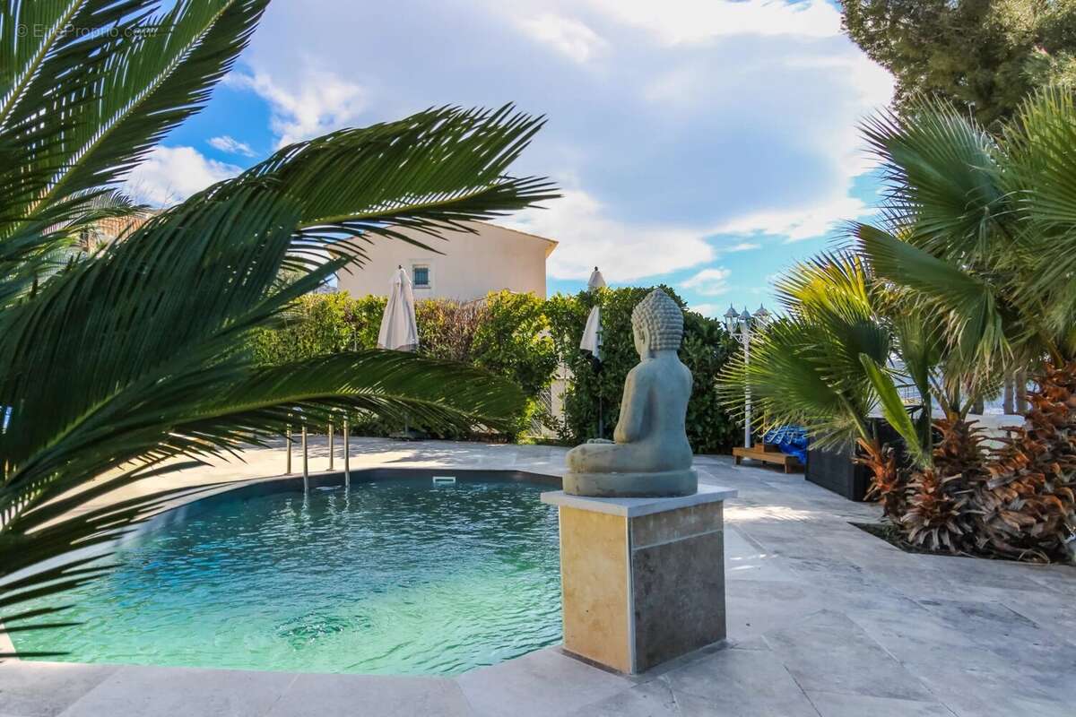 Maison à SAINT-MARTIN-DU-VAR