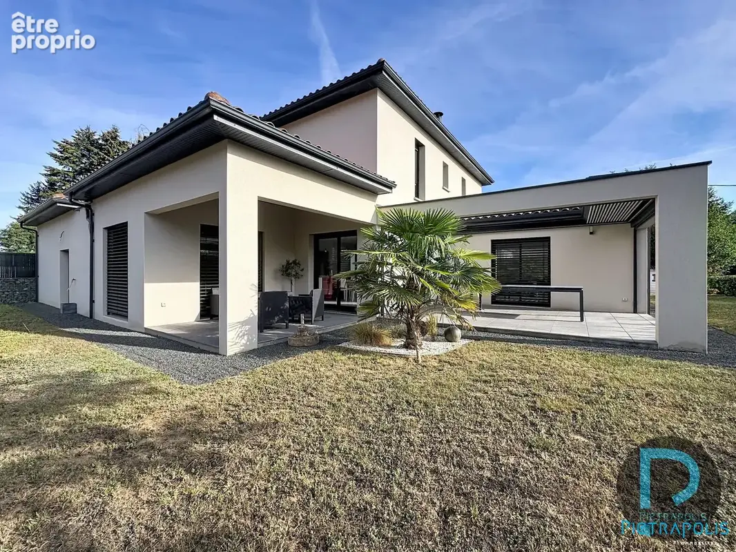 Maison 6 pièces 161 m² à vendre à Chatillon-Sur-Chalaronne (01400) - photo 6