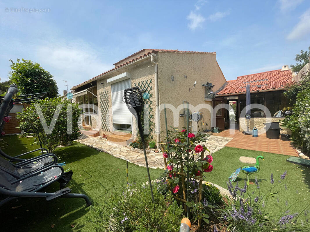 Maison à SIX-FOURS-LES-PLAGES