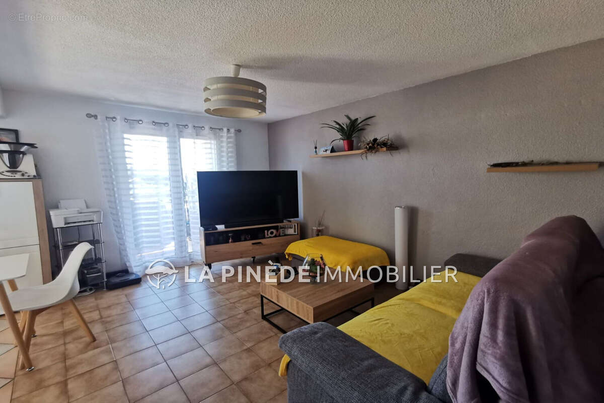 Appartement 46 m² à Antibes  - photo 3