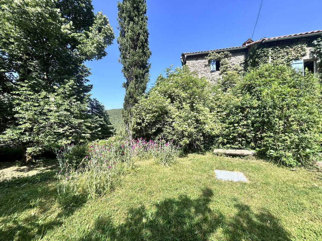 Maison à SAINT-ANDRE-DE-MAJENCOULES