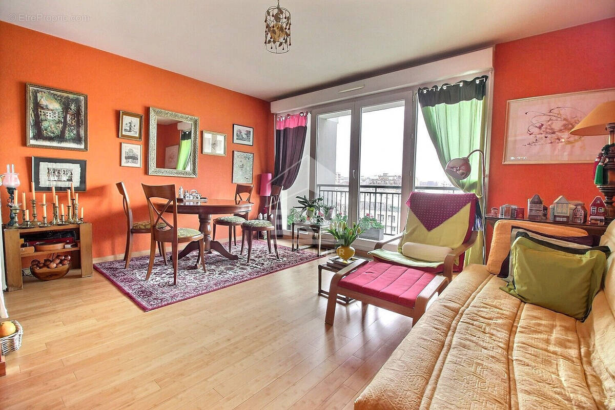 Appartement à SAINT-OUEN