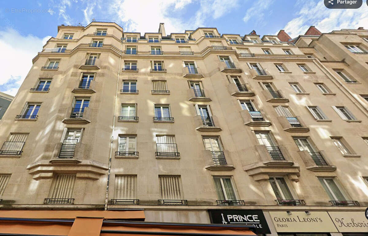 QUARTIER TROCADÉRO / PASSY Appartement 3 pièces  55,25 m² - photo 2
