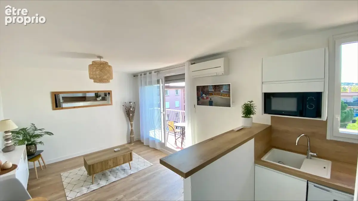 Studio / cave / parking proche centre ville SAINT-RAPHAEL - photo 2