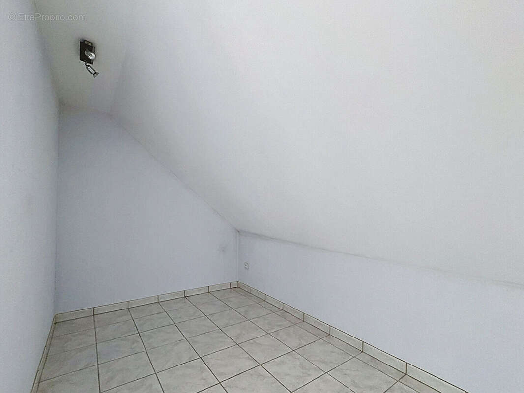 Spacieuse Maison Individuelle à Geispolsheim - photo 8