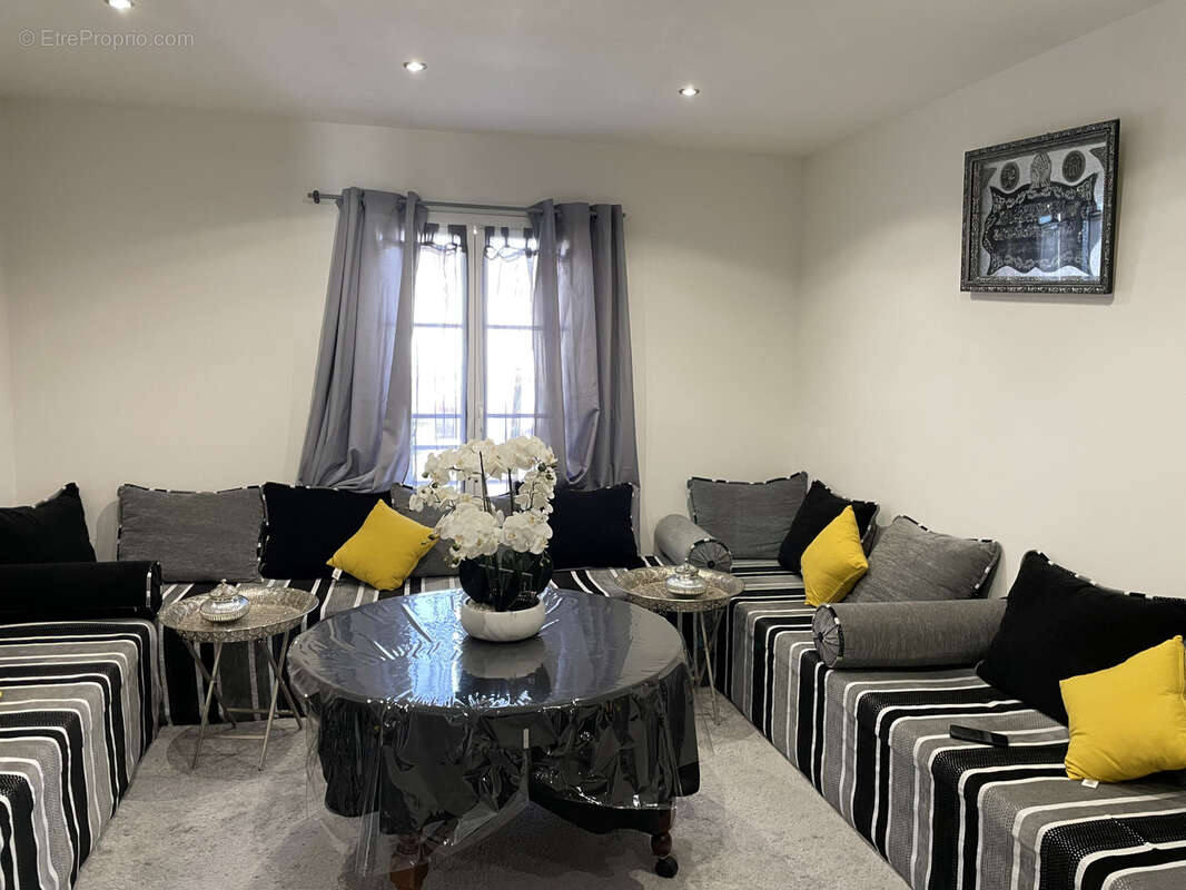 Maison à CASTILLON-LA-BATAILLE