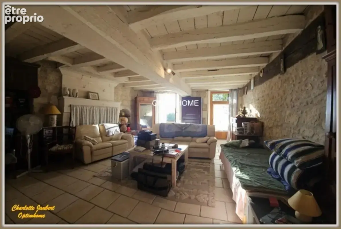 Propriete à vendre 7 pièces Proche de VILLEBOIS LAVALETTE (16) - photo 13
