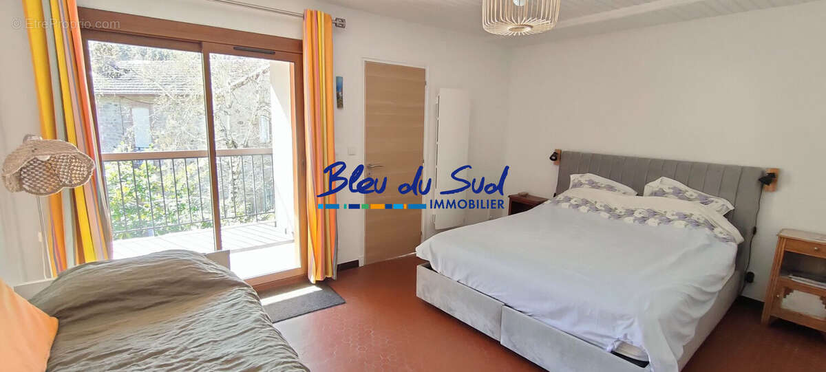 Chambre T3 - Appartement à VERNET-LES-BAINS