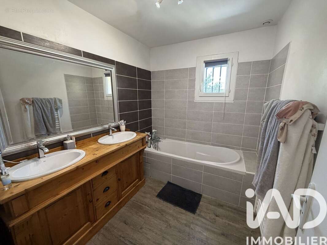Photo 9 - Maison à COMPS