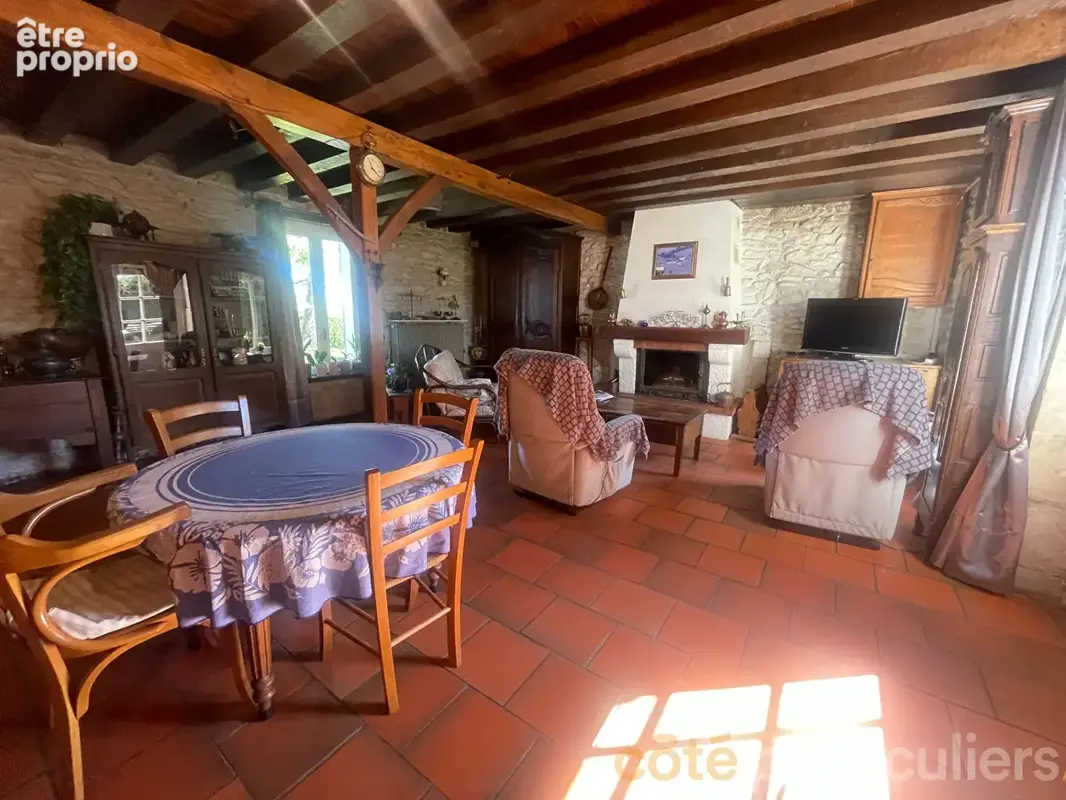 Propriété sur 2,4 hectares entre LIGNIERES  SAINT AMAND - photo 4