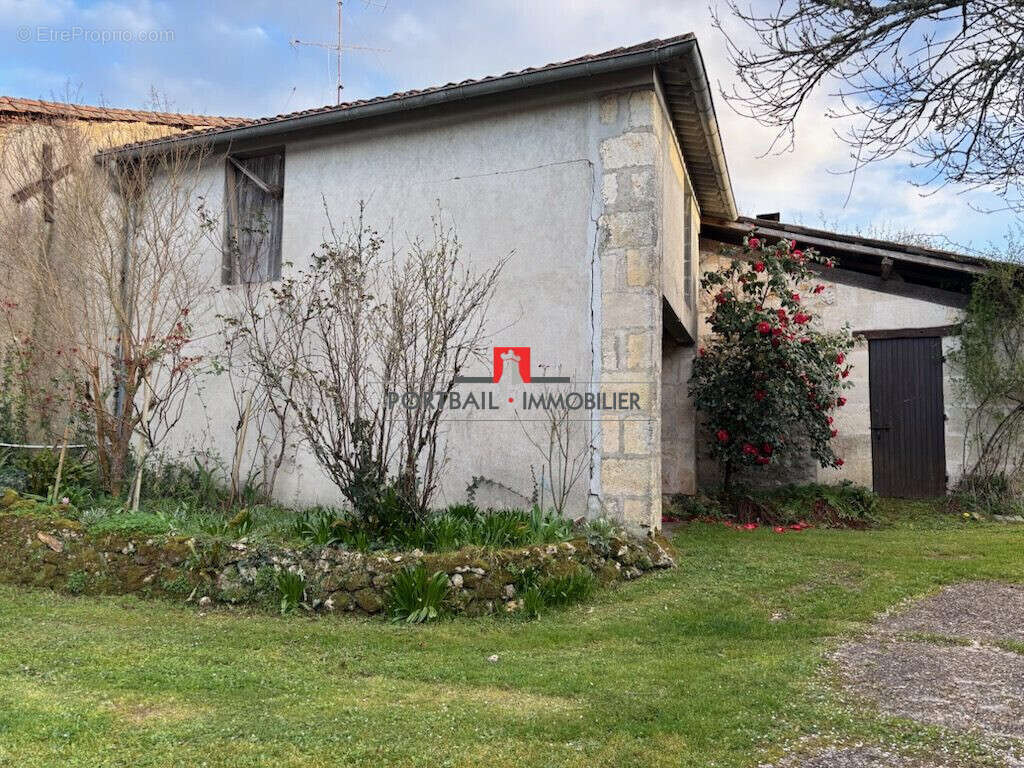 Maison à SAINT-ANDRE-DE-CUBZAC