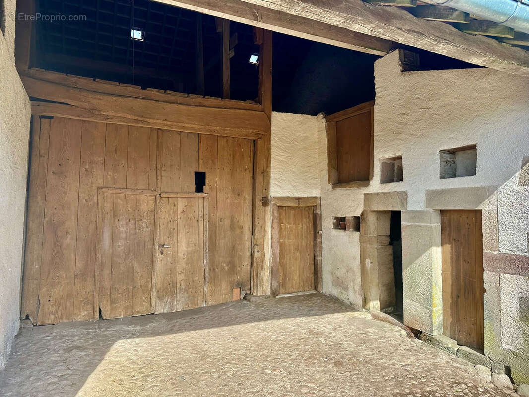 Maison à BEULOTTE-SAINT-LAURENT