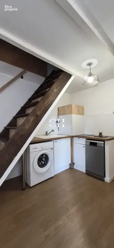 Maison d'habitation avec T4 + studio / Secteur Saint-Vran - photo 18
