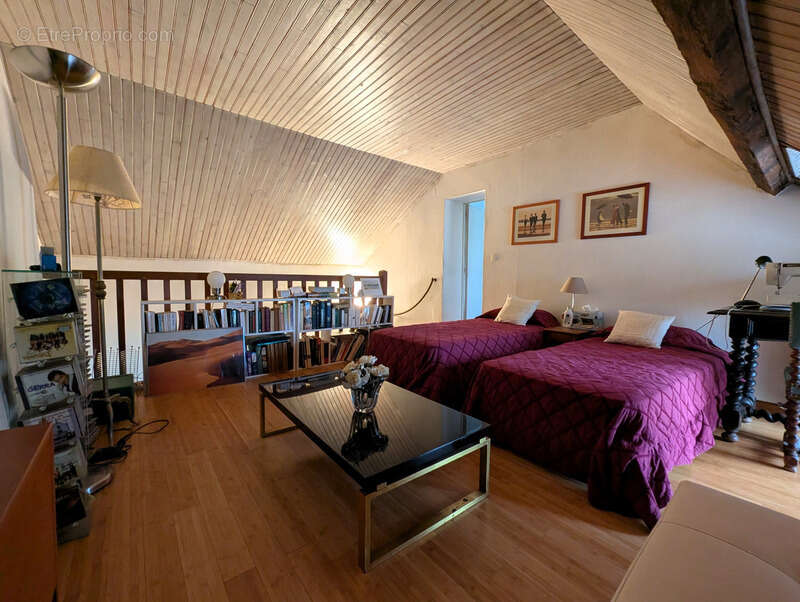 Maison à VITRY-AUX-LOGES