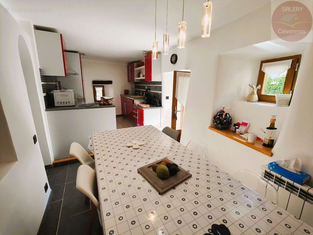 Maison à FLORAC