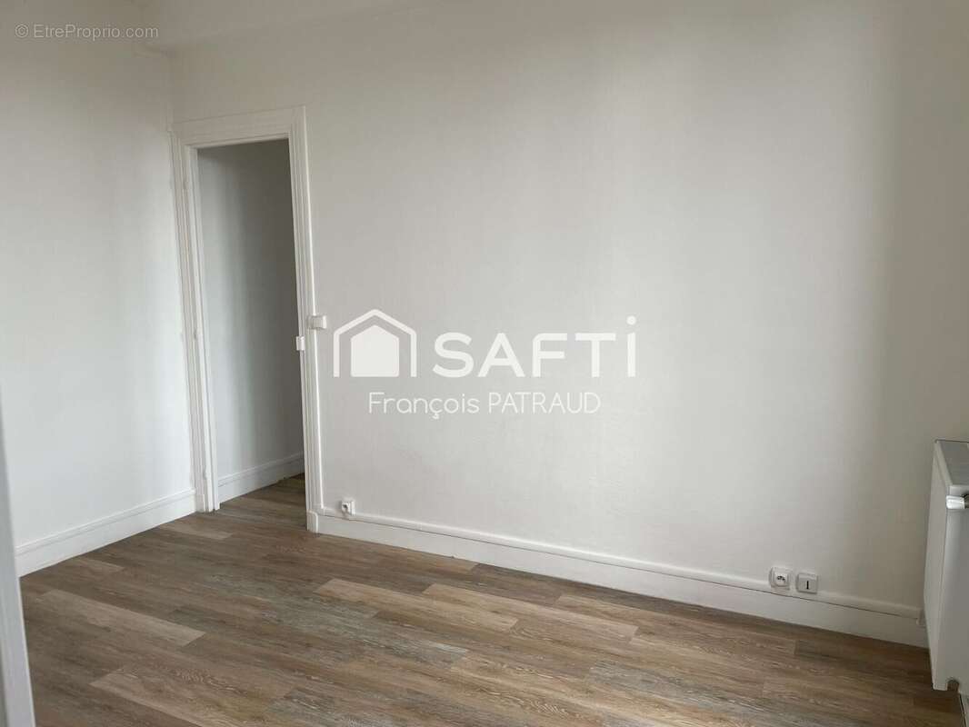 Photo 2 - Appartement à MASSY